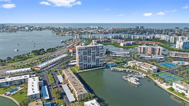 7300 SUN ISLAND DRIVE S 1104, South Pasadena, FL 33707