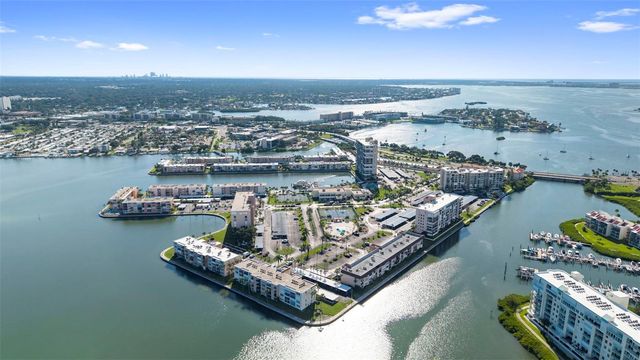 7300 SUN ISLAND DRIVE S 1104, South Pasadena, FL 33707