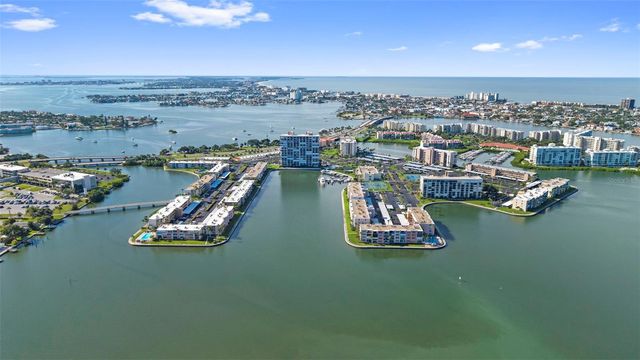 7300 SUN ISLAND DRIVE S 1104, South Pasadena, FL 33707