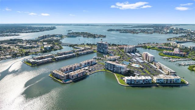 7300 SUN ISLAND DRIVE S 1104, South Pasadena, FL 33707