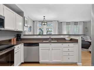 8569 S Upham Way, Littleton, CO 80128