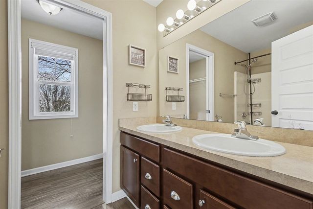 7947 High Knoll Drive, Byron Center, MI 49315