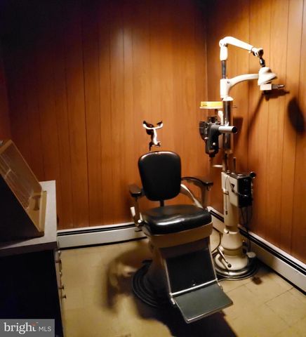 303 WASHINGTON ST, Cumberland, MD 21502