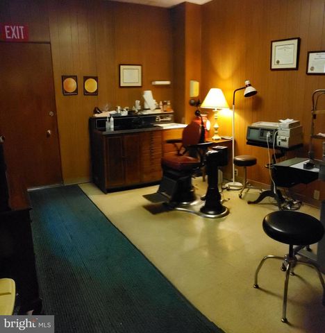 303 WASHINGTON ST, Cumberland, MD 21502