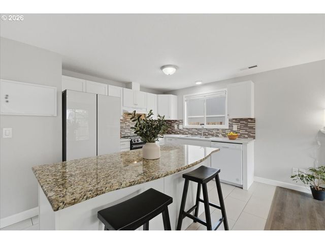 15311 Ne 46TH St, Vancouver, WA 98682