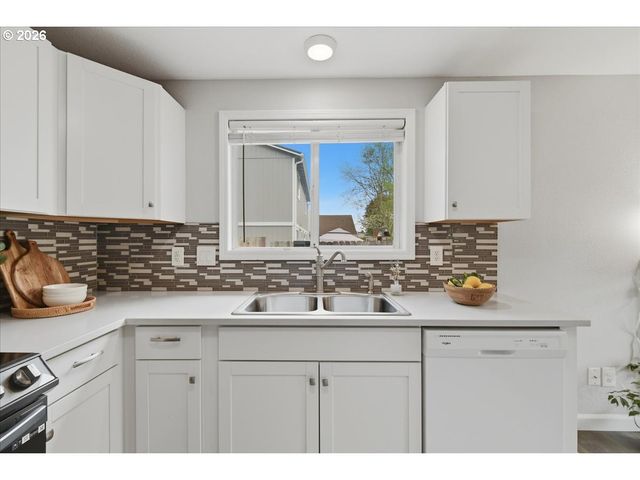 15311 Ne 46TH St, Vancouver, WA 98682