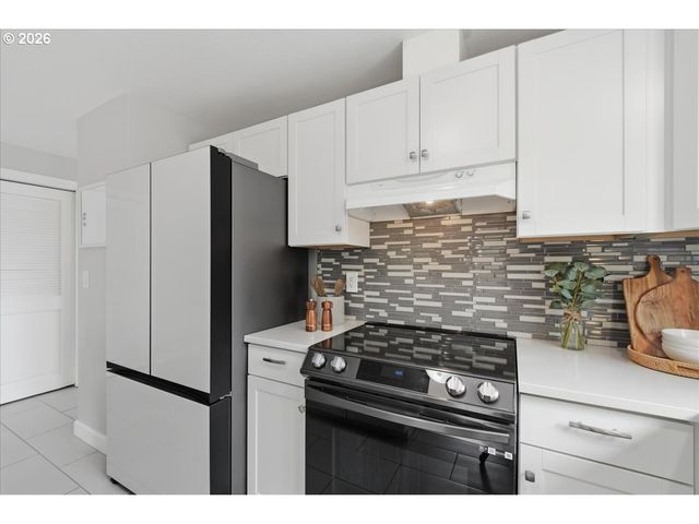 15311 Ne 46TH St, Vancouver, WA 98682