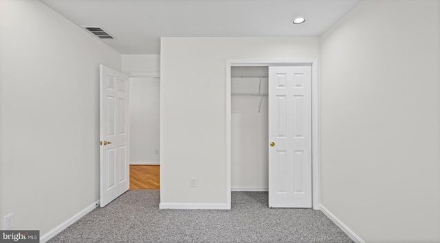 24 STAGS LEAP CT, Baltimore, MD 21208
