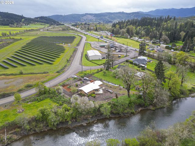 8775 FORT HILL Rd, Willamina, OR 97396