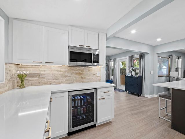 2421 PROSPECT STREET, Sarasota, FL 34239