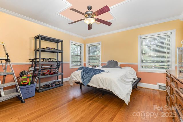 418 W 9th Street, Newton, NC 28658