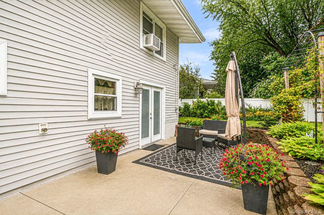 44 Buckskin Lane, Selden, NY 11784