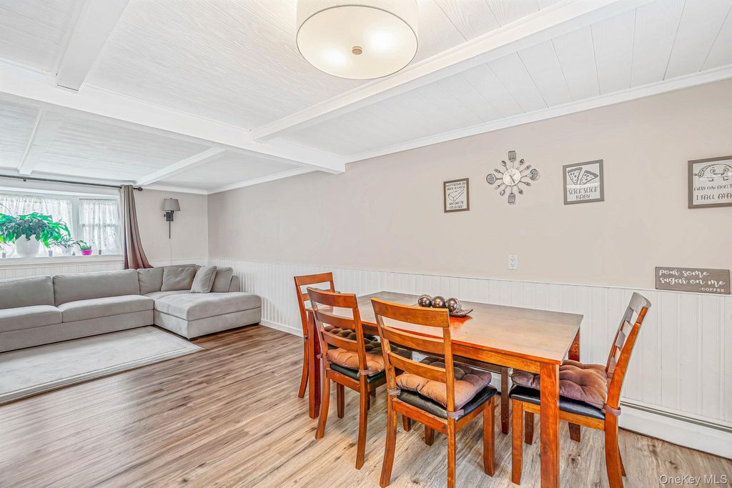 44 Buckskin Lane, Selden, NY 11784 — photo 4