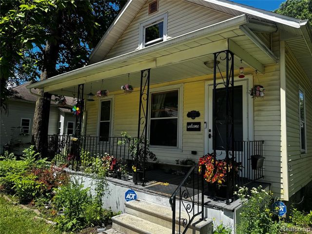 1308 W Genesee Avenue, Saginaw, MI 48602