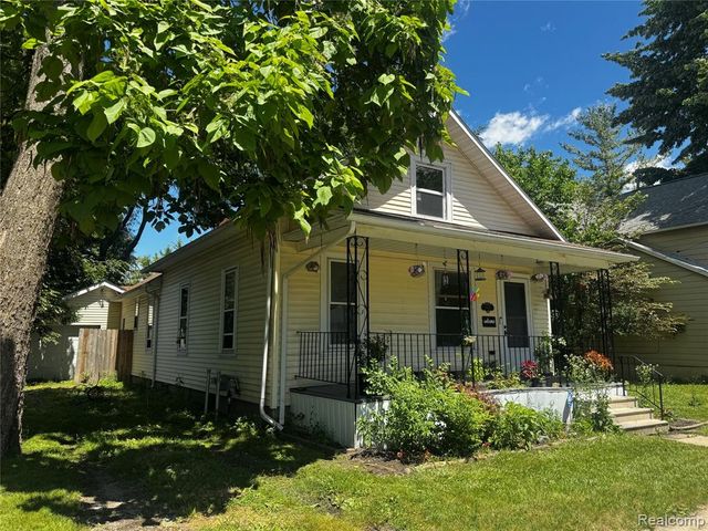 1308 W Genesee Avenue, Saginaw, MI 48602