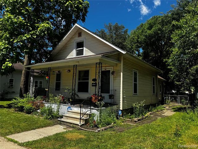 1308 W Genesee Avenue, Saginaw, MI 48602