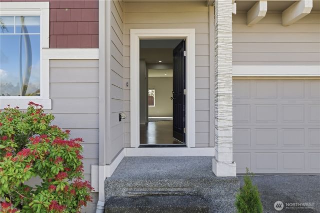 1907 SW 341st Place, Federal Way, WA 98023