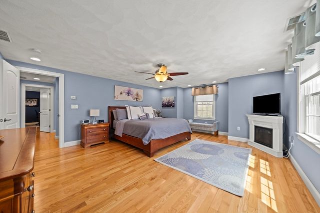 3 Curve Street, Middleton, MA 01949