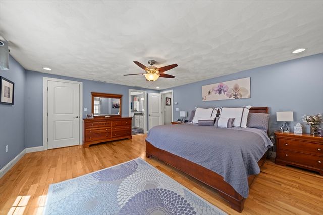 3 Curve Street, Middleton, MA 01949