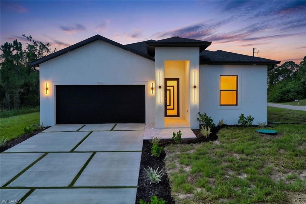 5085 NE Tradewinds CIR, LABELLE, FL 33935 — exterior