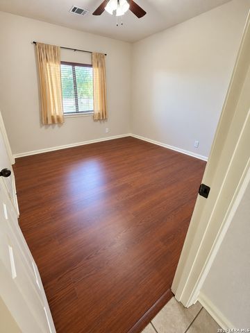 1410 CAMDEN CV, San Antonio, TX 78258
