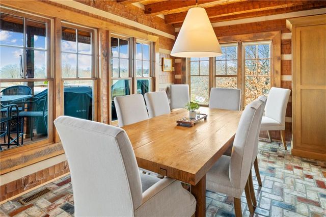 226 Lake Viking Terrace, Gallatin, MO 64640