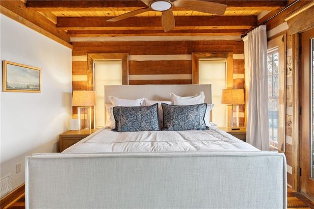 226 Lake Viking Terrace, Gallatin, MO 64640