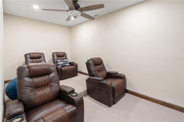 226 Lake Viking Terrace, Gallatin, MO 64640