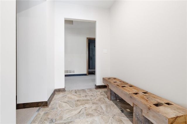 226 Lake Viking Terrace, Gallatin, MO 64640