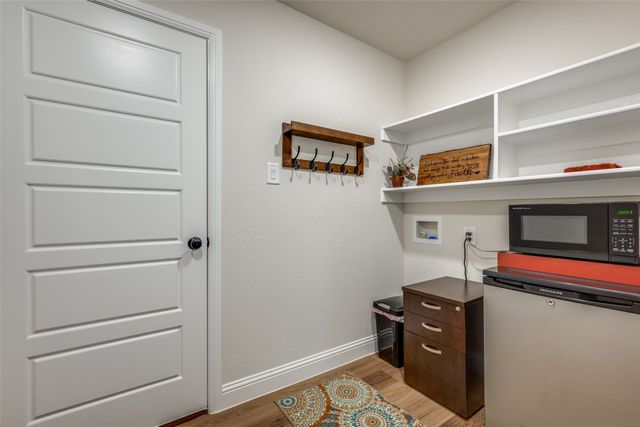 100 Walnut Street, Whitesboro, TX 76273