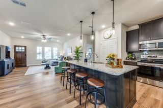 100 Walnut Street, Whitesboro, TX 76273