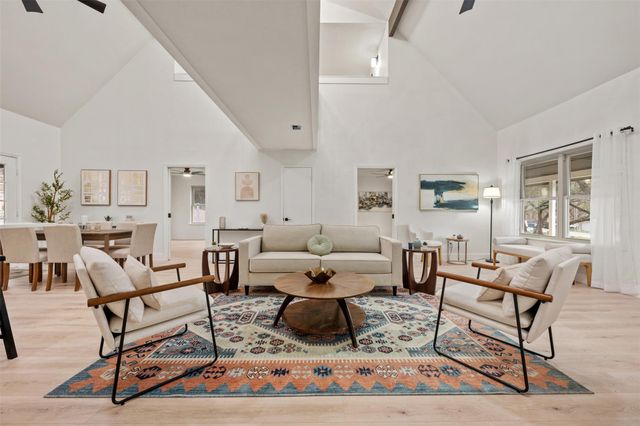 1218 County Road 132B, Kingsland, TX 78639