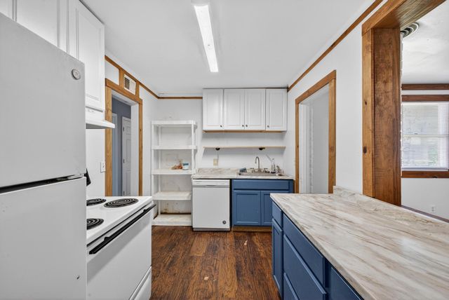 1714 Two Notch Road SE, Aiken, SC 29803