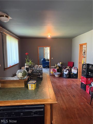 3692 E 52nd Street, Cleveland, OH 44105