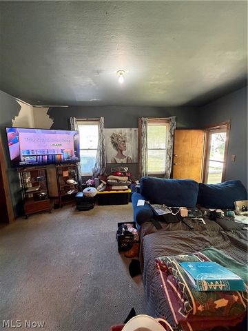 3692 E 52nd Street, Cleveland, OH 44105