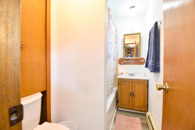409 W PARKER STREET, Weyauwega, WI 54983
