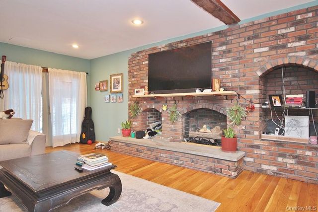 487 Black Meadow Road, Chester, NY 10918