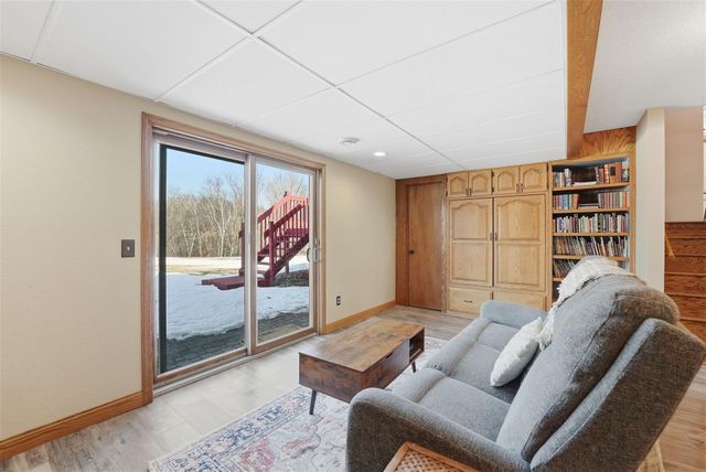 22364 45th Avenue, Saint Augusta, MN 56301