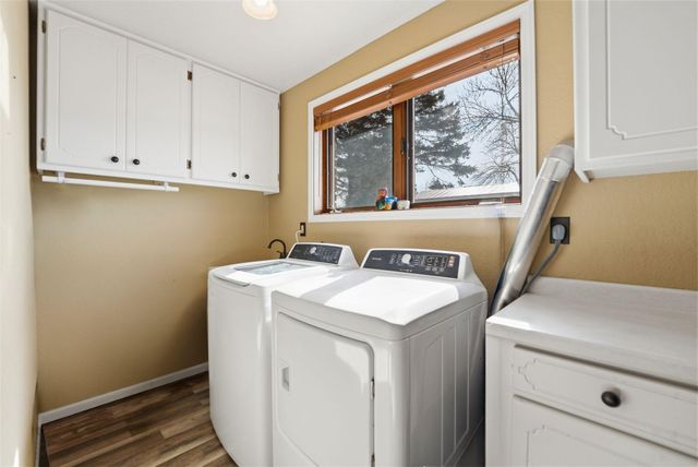 22364 45th Avenue, Saint Augusta, MN 56301