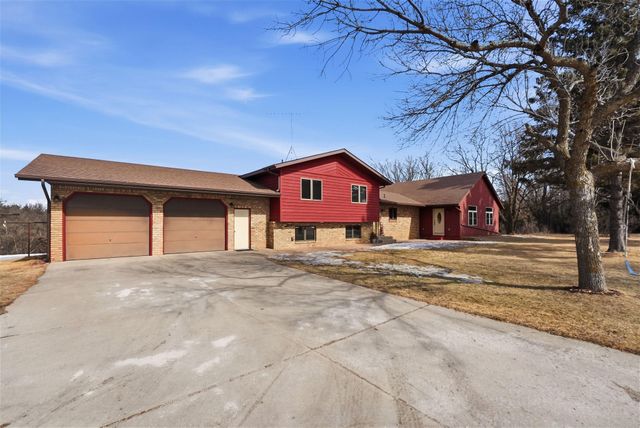 22364 45th Avenue, Saint Augusta, MN 56301