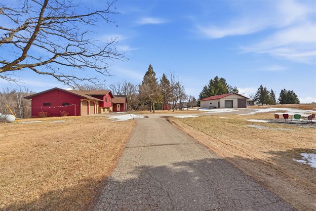 22364 45th Avenue, Saint Augusta, MN 56301