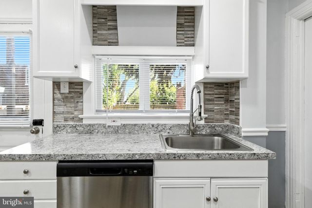 308 CARLISLE AVE, York, PA 17404