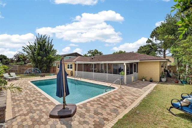 1905 POINSETTA LANE, Maitland, FL 32751