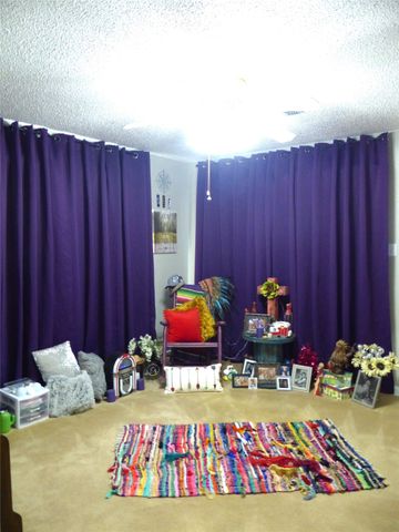 802 S China, Brady, TX 76825