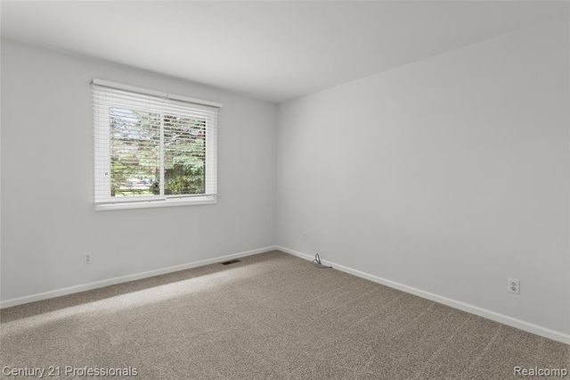 18344 Greenmeadow Drive, Clinton Township, MI 48038