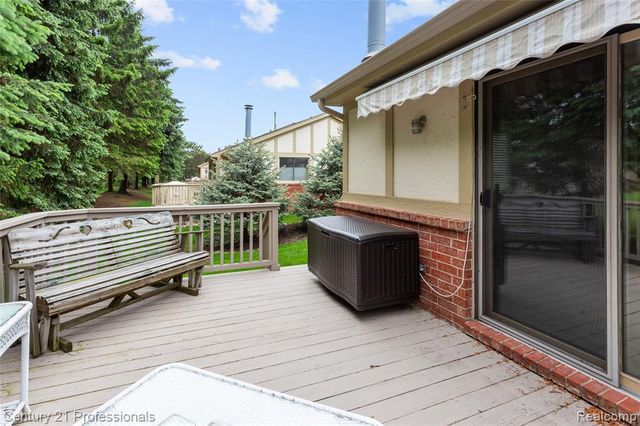 18344 Greenmeadow Drive, Clinton Township, MI 48038