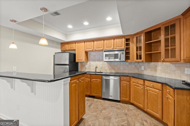 390 Chaffin Road, Roswell, GA 30075