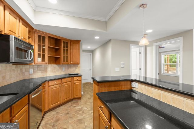 390 Chaffin Road, Roswell, GA 30075
