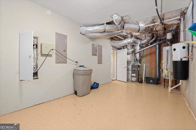 390 Chaffin Road, Roswell, GA 30075