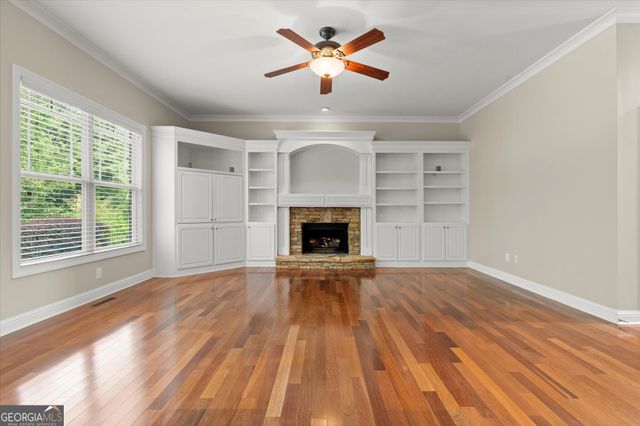 390 Chaffin Road, Roswell, GA 30075